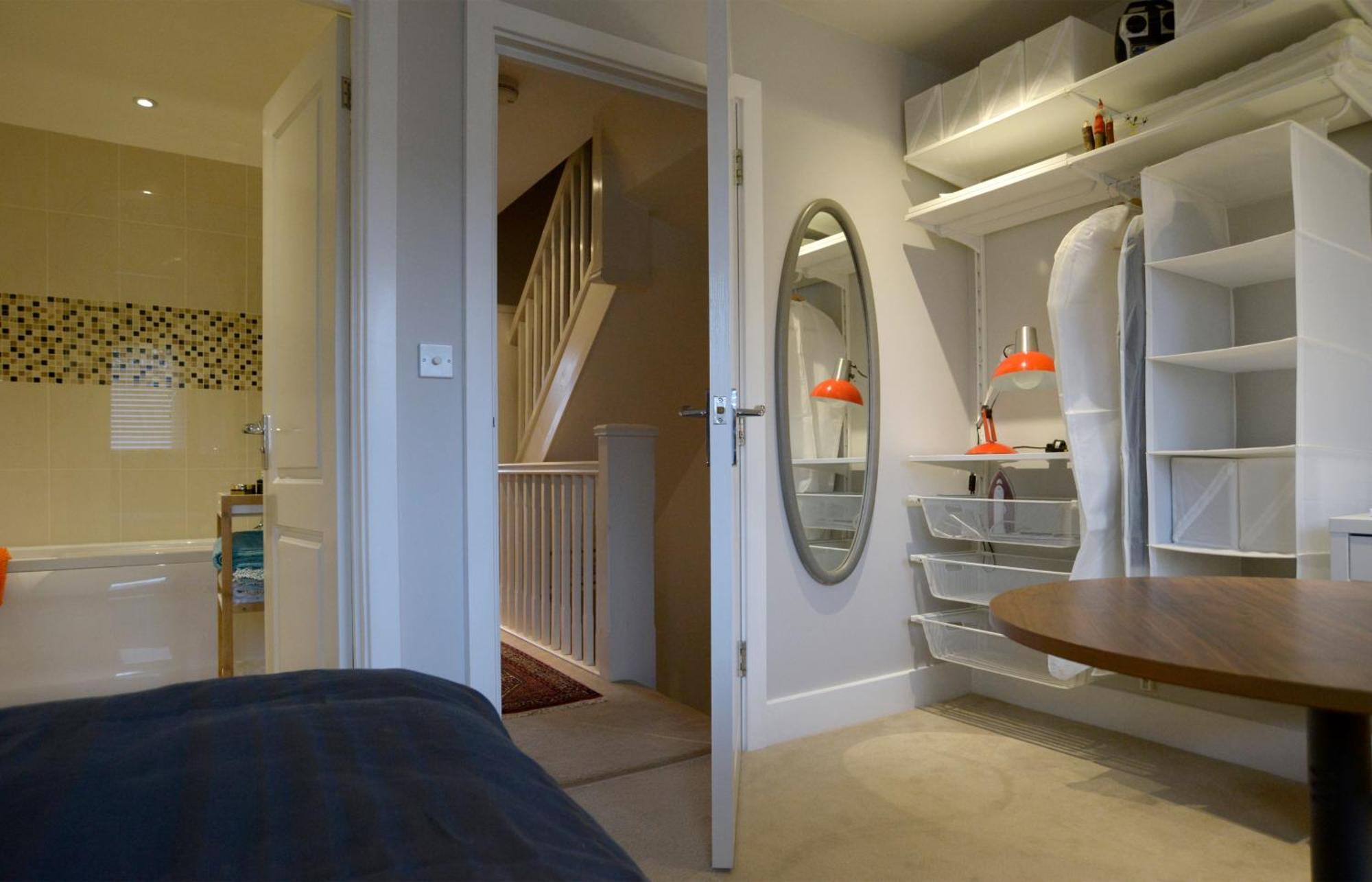 2 Homestay Guest Rooms Гантінгдон Екстер'єр фото